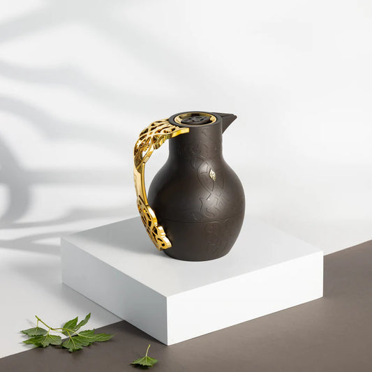 دلة قهوة مجموعة نقش