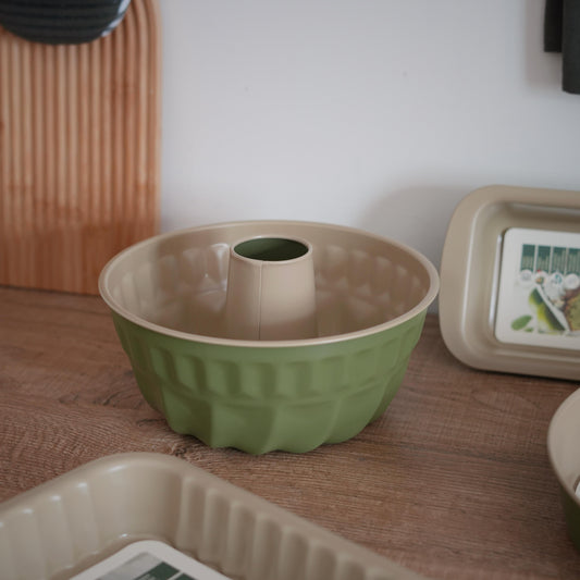 Julia steel cake pan