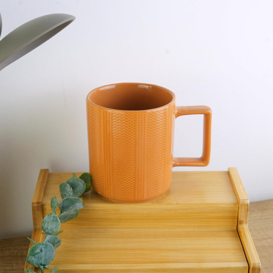 Porcelain mug