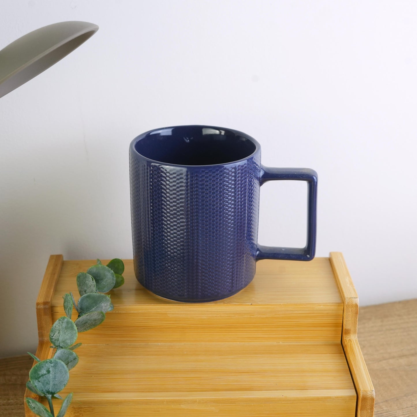 Porcelain mug