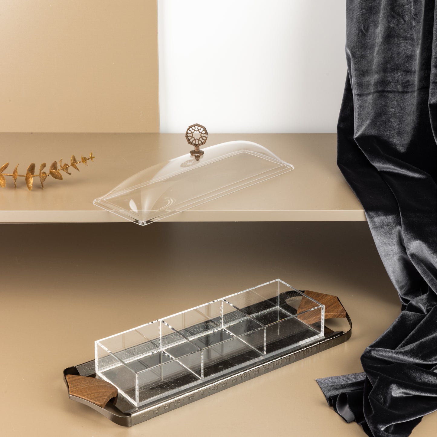 Dessert serving tray