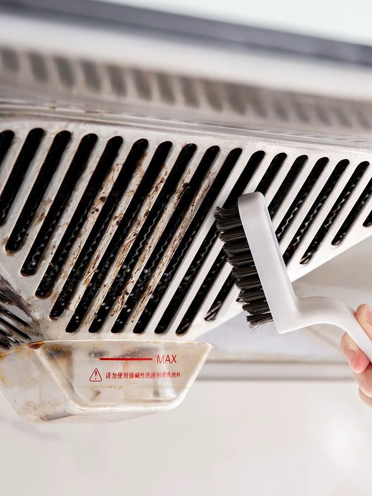 Cleaning brush set